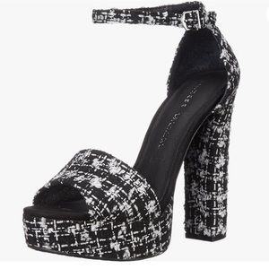 NIB Chinese Laundry Black and White Tweed Platform Heels